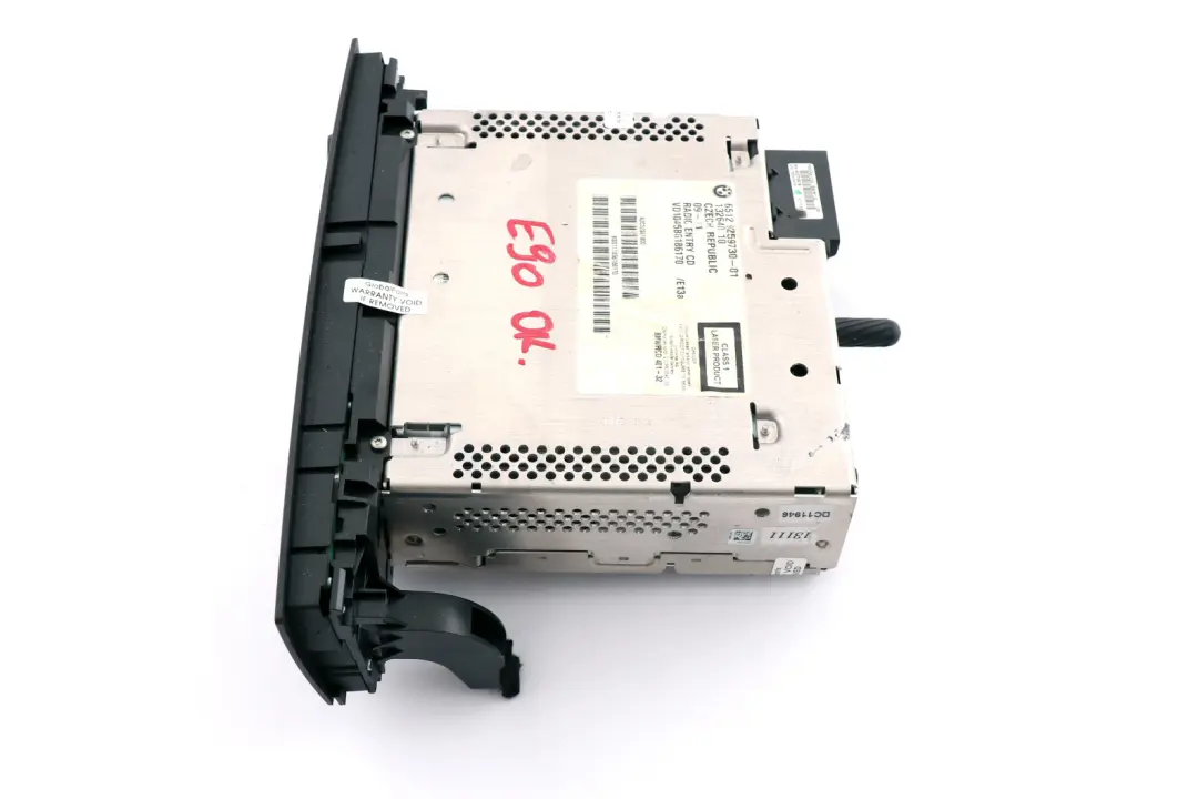 BMW X1 E81 E82 E84 E87 E89 E90 E91 E92 Radio Business CD - SKU 9259730 - Numero di parte 9259730