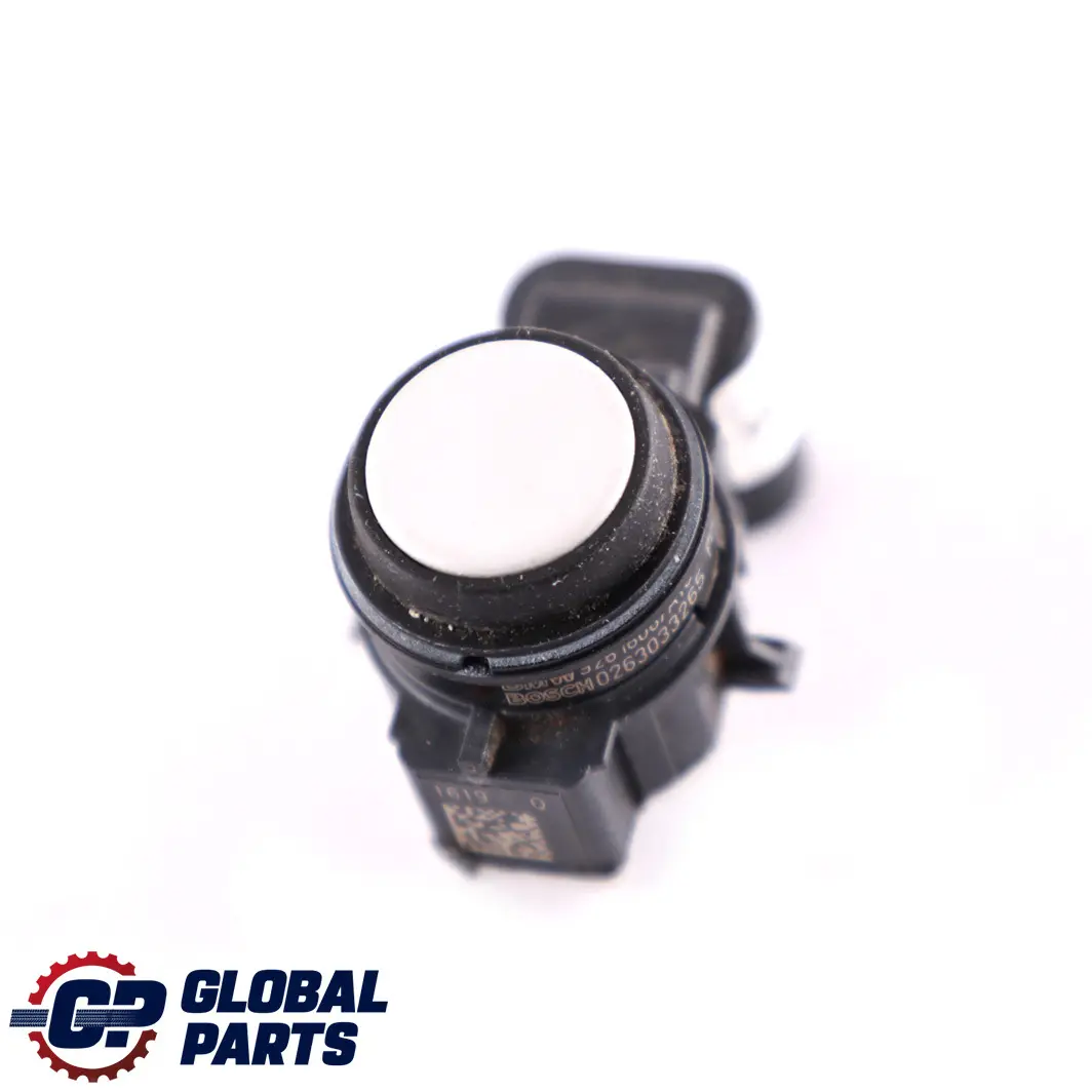 Parachoques Trasero PDC Sensor Ultrasonico Mineralweiss Blanco A96 para BMW F20 F21 con número de pieza 9261606 BMW F20 F21 Parachoques Trasero PDC Sensor Ultrasonico Mineralweiss Blanco A96 - SKU 9261606 - Número de pieza 9261606
