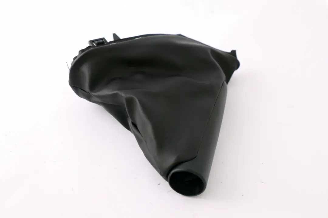 Copri leva del freno a mano nero per Mini Cooper One F55 F56 con numero di parte 9262847 Mini Cooper One F55 F56 Copri leva del freno a mano nero - SKU 9262847 - Numero di parte 9262847