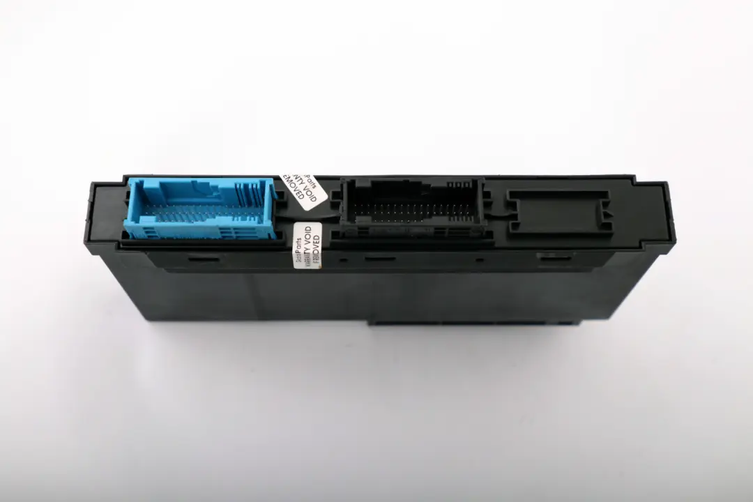 Body Control Module L2 6135 to BMW 1 Series E81 with Part number 9264569 BMW 1 Series E81 Body Control Module L2 6135 - SKU 9264569 - Part number 9264569