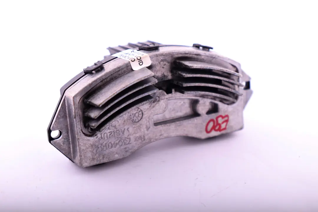 Rezystor Jeż Dmuchawy do BMW X1 X5 E81 E87 E90 E70 E84 LCI o numerze 9265892 BMW X1 X5 E81 E87 E90 E70 E84 LCI Rezystor Jeż Dmuchawy - SKU 9265892 - Numer Części 9265892