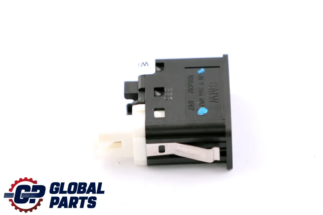 USB/AUX-IN Buchse für BMW X3 X5 er F15 F25 Mini Cooper F55 F56 mit Teilenummer 9266607 BMW X3 X5 er F15 F25 Mini Cooper F55 F56 USB/AUX-IN Buchse - SKU 9266607 - Teilenummer 9266607