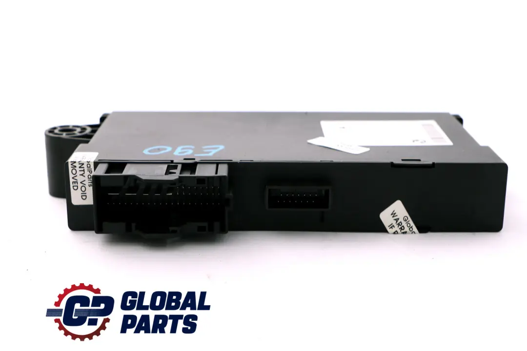 CAS 3 ECU Unité de contrôle Module de lecture des clés pour BMW E60 E87 E90 à propos du numéro de pièce 9267609 BMW E60 E87 E90 CAS 3 ECU Unité de contrôle Module de lecture des clés - SKU 9267609 - Numéro de pièce 9267609