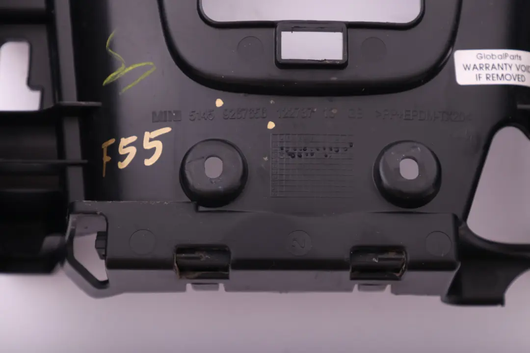 Obudowa wspornik konsoli deska do MINI F55 F56 o numerze 9267656 MINI F55 F56 Obudowa wspornik konsoli deska - SKU 9267656 - Numer Części 9267656