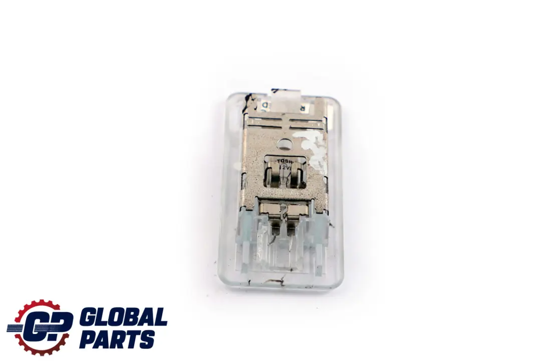 Luz Interior De Maletero Trasero 8W para BMW E82 F01 F10 F20 F21 F30 F32 con número de pieza 9270506 BMW E82 F01 F10 F20 F21 F30 F32 Luz Interior De Maletero Trasero 8W - SKU 9270506 - Número de pieza 9270506