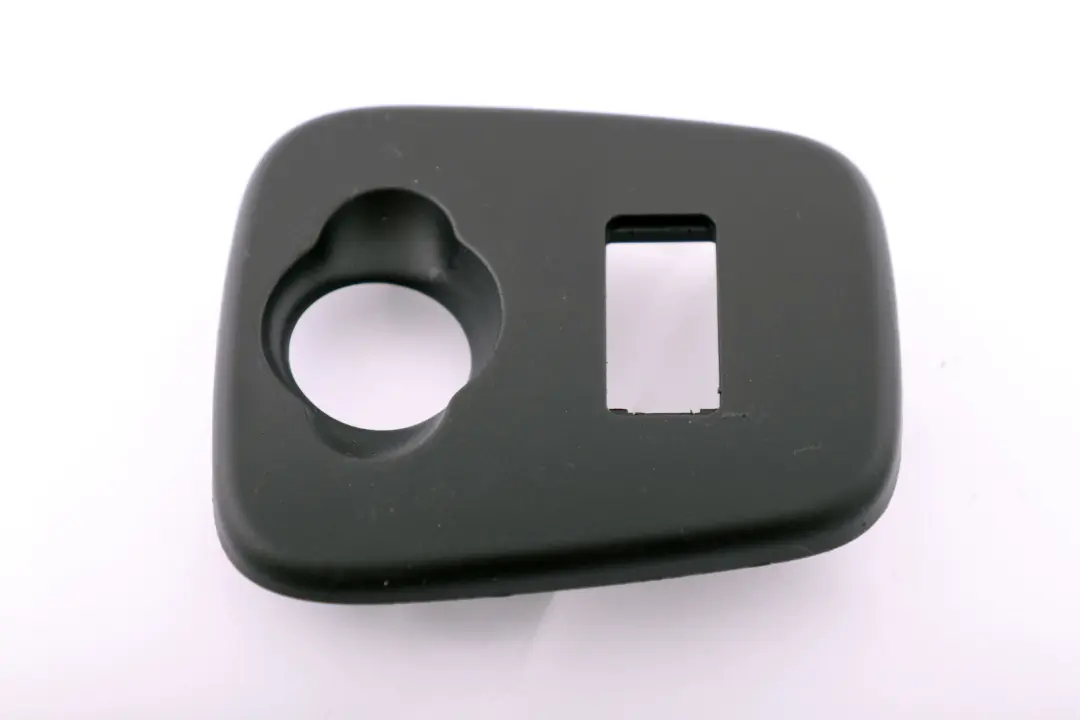 Front Panel Media Frame Cover Trim Middle Bottom to Mini F55 F56 F57 Dash with Part number 9270579 Mini F55 F56 F57 Dash Front Panel Media Frame Cover Trim Middle Bottom - SKU 9270579 - Part number 9270579