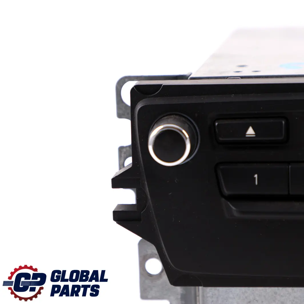 Lettore Autoradio Professionale Per La Navigazione per BMW E81 E87 E90 LCI con numero di parte 9273188 BMW E81 E87 E90 LCI Lettore Autoradio Professionale Per La Navigazione - SKU 9273188 - Numero di parte 9273188