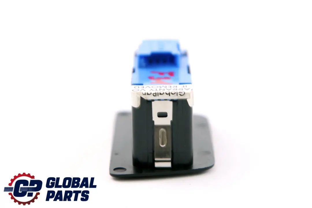 Botón Interruptor Portón Trasero Tapa Maletero para BMW F10 F30 F31 F40 con número de pieza 9275119 BMW F10 F30 F31 F40 Botón Interruptor Portón Trasero Tapa Maletero - SKU 9275119 - Número de pieza 9275119