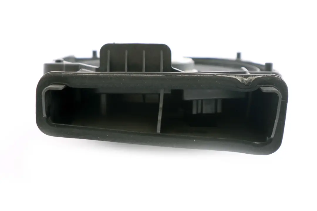 Głośnik niskotonowy Hi Fi prawy do MINI F55 F56 F57 F60 o numerze 9275996 MINI F55 F56 F57 F60 Głośnik niskotonowy Hi Fi prawy - SKU 9275996 - Numer Części 9275996