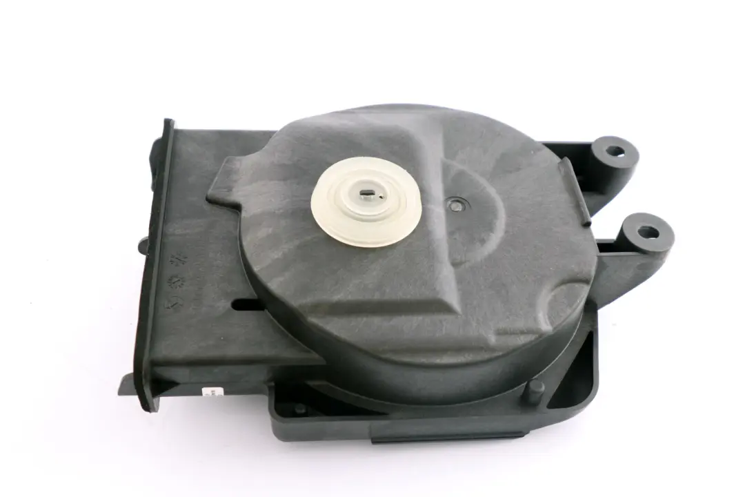 Central De graves HiFi Derecho para Mini Cooper F55 F56 F57 F60 con número de pieza 9275996 Mini Cooper F55 F56 F57 F60 Central De graves HiFi Derecho - SKU 9275996 - Número de pieza 9275996