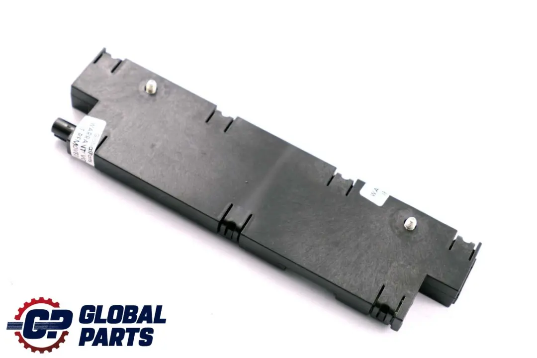 Antenna Amplificatore Diversità 868 MHZ per BMW F11 con numero di parte 9276016 BMW F11 Antenna Amplificatore Diversità 868 MHZ - SKU 9276016 - Numero di parte 9276016