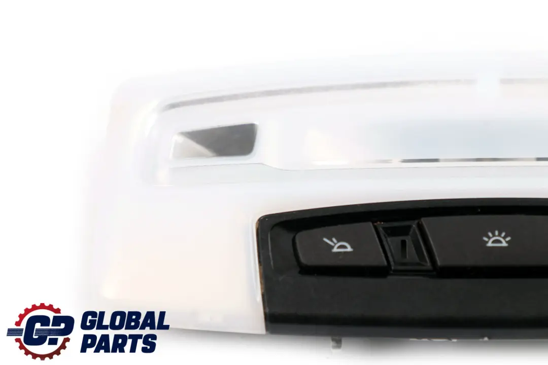 Luce Interna LED Lampada Posteriore per BMW F20 F30 LCI con numero di parte 9219496 BMW F20 F30 LCI Luce Interna LED Lampada Posteriore - SKU 9277930 - Numero di parte 9219496