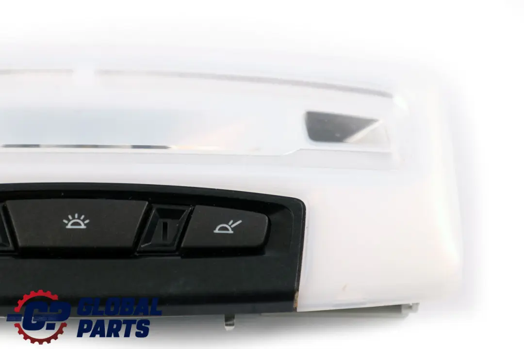 BMW F20 F30 Oświetlenie Lampa Podsufitki - SKU 9277930 - Numer Części 9219496