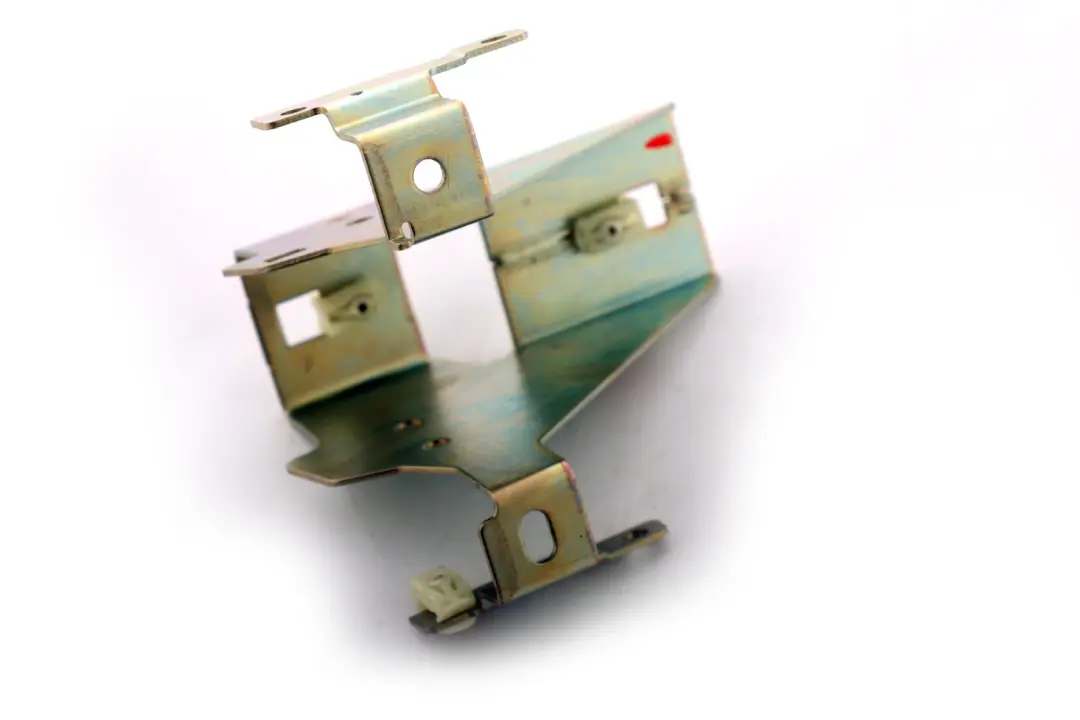 Halter Mittelkonsole Hinten für Mini Cooper F55 mit Teilenummer 9281899 Mini Cooper F55 Halter Mittelkonsole Hinten - SKU 9281899 - Teilenummer 9281899