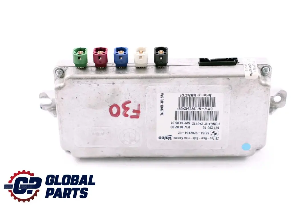 Moduł Sterownik Kamery Cofania Górna Tylna Boczna do BMW F10 F30 o numerze 9282424 BMW F10 F30 Moduł Sterownik Kamery Cofania Górna Tylna Boczna - SKU 9282424 - Numer Części 9282424