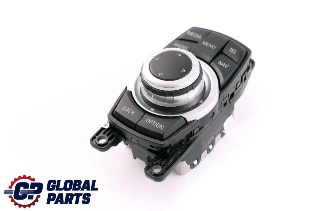 Pokrętło Przełącznik Kontroler iDrive do BMW F10 F11 F20 F21 F30 o numerze 9286699 BMW F10 F11 F20 F21 F30 Pokrętło Przełącznik Kontroler iDrive - SKU 9286699 - Numer Części 9286699