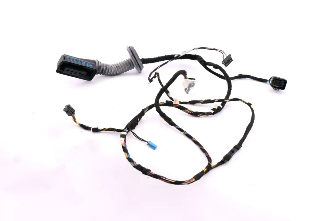 Cableado Puerta Lado Conductor Delantero Derecho 9340973 para BMW F21 F22 con número de pieza 9287433 BMW F21 F22 Cableado Puerta Lado Conductor Delantero Derecho 9340973 - SKU 9287433 - Número de pieza 9287433