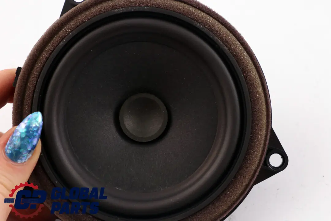 Altavoz Puerta Delantera Audio Gama Media Estéreo Hifi para BMW F20 F22 F30 con número de pieza 9288769 BMW F20 F22 F30 Altavoz Puerta Delantera Audio Gama Media Estéreo Hifi - SKU 9288769 - Número de pieza 9288769