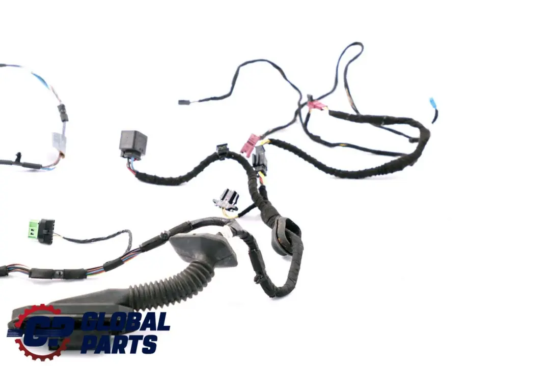 Door Wiring Loom Harness Cables 9231842 to Mini R57 LCI R58 R59 Passenger with Part number 9290610 Mini R57 LCI R58 R59 Passenger Door Wiring Loom Harness Cables 9231842 - SKU 9290610 - Part number 9290610