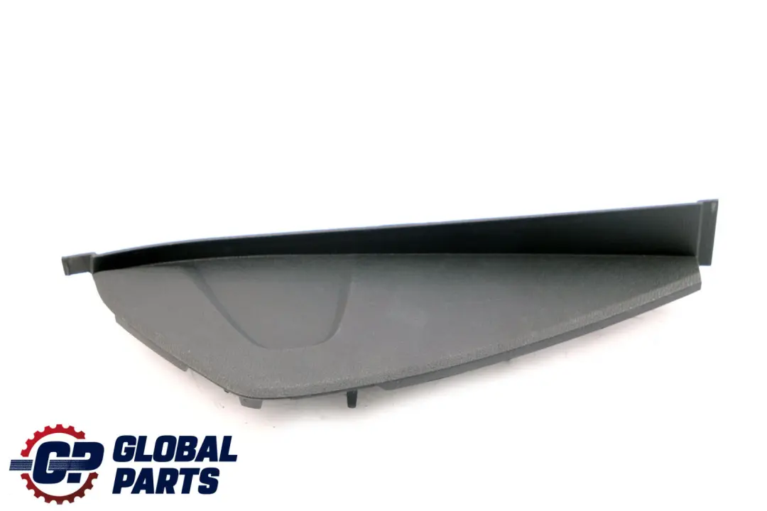 Blende I-Tafel Aussen Rechts Schwarz für BMW X1 X2 er F39 F48 mit Teilenummer 9292148 BMW X1 X2 er F39 F48 Blende I-Tafel Aussen Rechts Schwarz - SKU 9292148 - Teilenummer 9292148