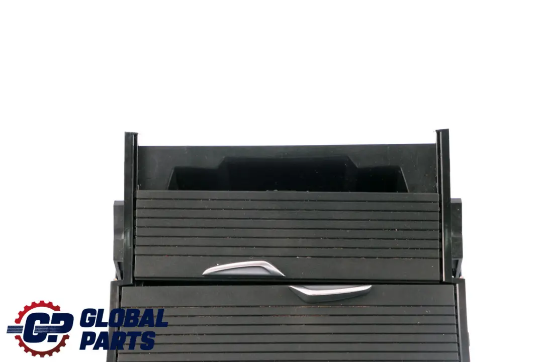 Consola Central Portavasos con Ruedas Negro para BMW X1 X2 F39 F48 con número de pieza 9292557 BMW X1 X2 F39 F48 Consola Central Portavasos con Ruedas Negro - SKU 9292557 - Número de pieza 9292557
