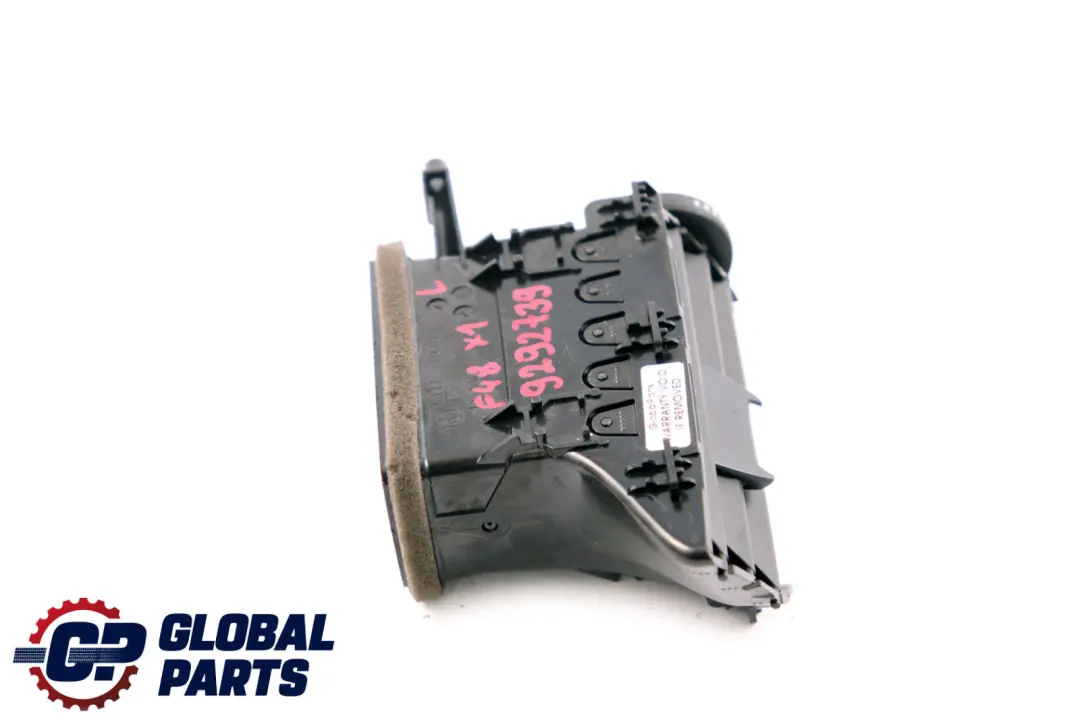 Griglia Di Ventilazione Aria Fresca Condotto Sinistro per BMW X1 F39 X2 F48 con numero di parte 9292739 BMW X1 F39 X2 F48 Griglia Di Ventilazione Aria Fresca Condotto Sinistro - SKU 9292739 - Numero di parte 9292739