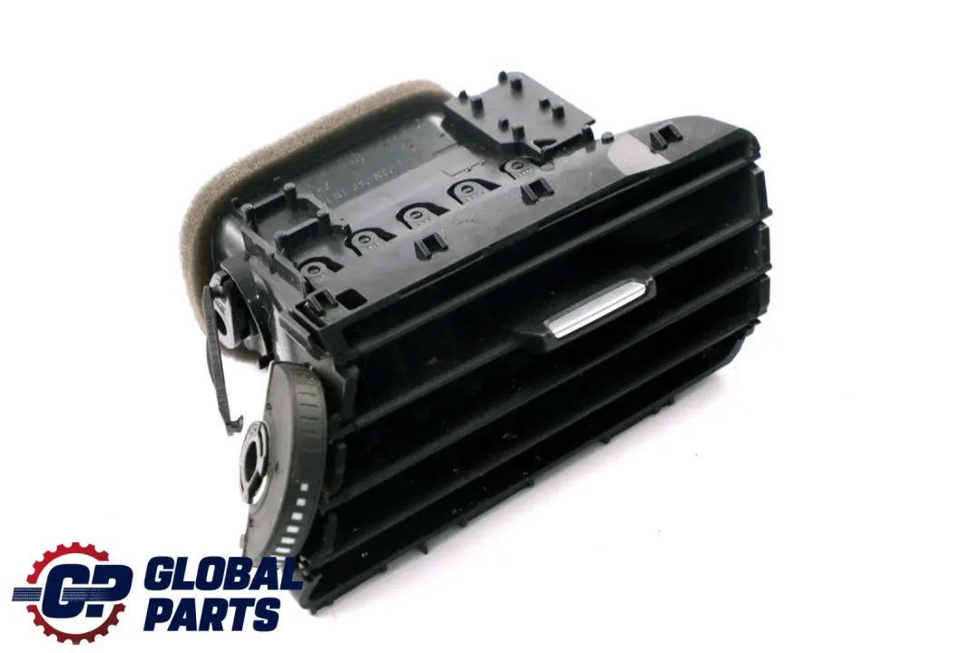 Rejilla de aire fresco conducto de ventilación derecho para BMW X1 X2 F39 F48 con número de pieza 9292740 BMW X1 X2 F39 F48 Rejilla de aire fresco conducto de ventilación derecho - SKU 9292740 - Número de pieza 9292740