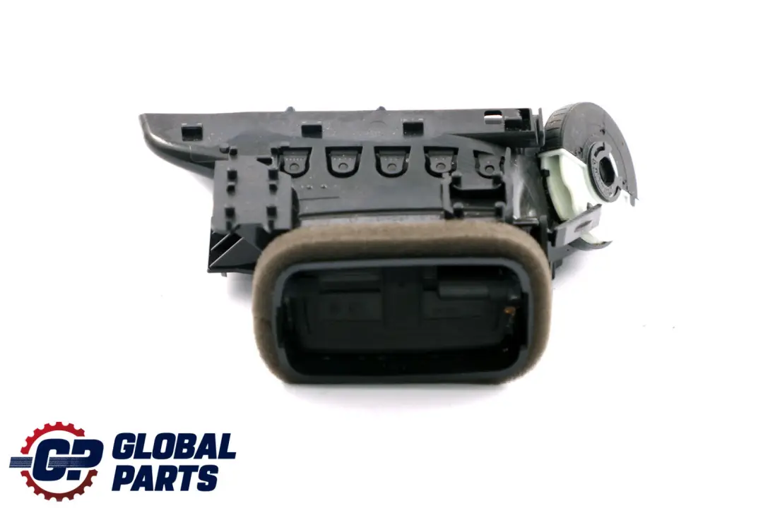 Rejilla de aire fresco conducto de ventilación derecho para BMW X1 X2 F39 F48 con número de pieza 9292740 BMW X1 X2 F39 F48 Rejilla de aire fresco conducto de ventilación derecho - SKU 9292740 - Número de pieza 9292740