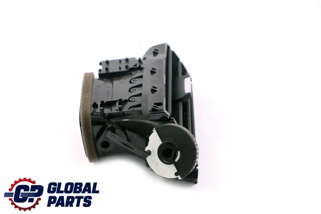 Rejilla de aire fresco conducto de ventilación derecho para BMW X1 X2 F39 F48 con número de pieza 9292740 BMW X1 X2 F39 F48 Rejilla de aire fresco conducto de ventilación derecho - SKU 9292740 - Número de pieza 9292740