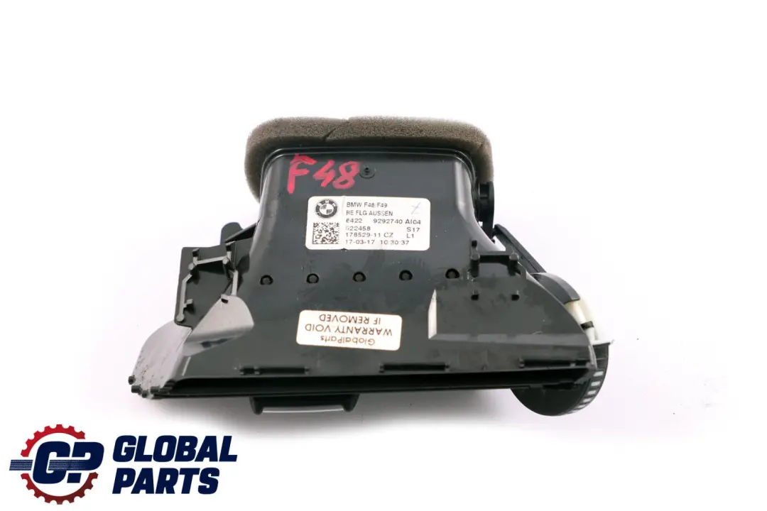 Griglia di ventilazione destra per BMW X1 X2 F39 F48 con numero di parte 9292740 BMW X1 X2 F39 F48 Griglia di ventilazione destra - SKU 9292740 - Numero di parte 9292740