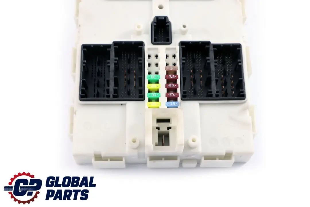Module Control Unit FEM to BMW 1 2 3 4 Series F20 F21 F22 F30 F31 F32 F36 with Part number 9292948 BMW 1 2 3 4 Series F20 F21 F22 F30 F31 F32 F36 Module Control Unit FEM - SKU 9292948 - Part number 9292948