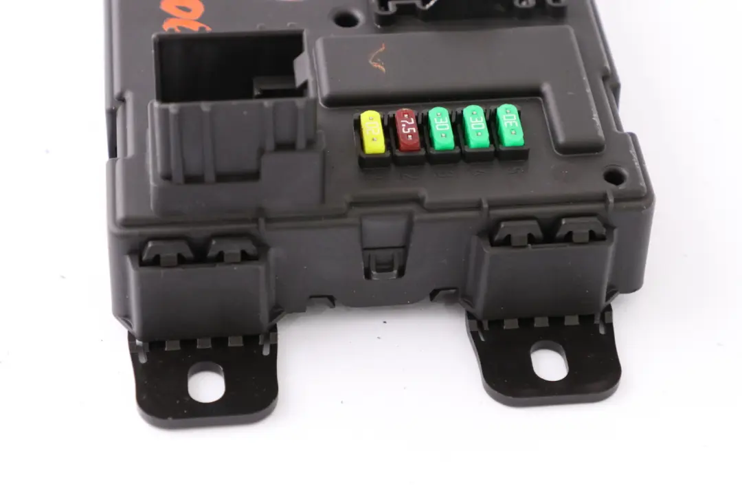 Body Control Unit Module REM to BMW F20 F21 F30 F31 F32 with Part number 7597585 BMW F20 F21 F30 F31 F32 Body Control Unit Module REM - SKU 9293309 - Part number 7597585