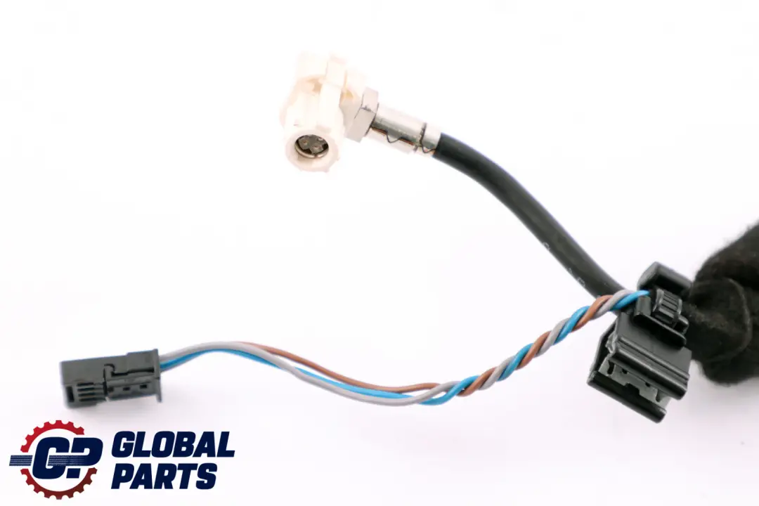 AUX USB Lead Cable Wire to BMW Z4 Series E89 with Part number 9303638 BMW Z4 Series E89 AUX USB Lead Cable Wire - SKU 9303638 - Part number 9303638