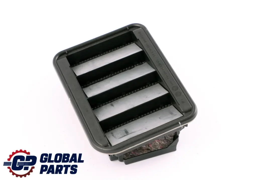 BMW 1 2 F40 F45 Tylna Prawa Osłona Kratki Wentylacyjnej - SKU 9315934 - Numer Części 9315934
