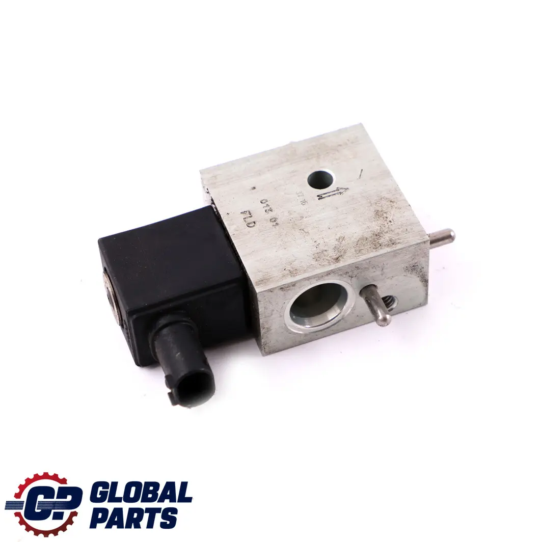 Valvola di espansione aria condizionata per BMW F30 LCI 330e Hybrid con numero di parte 9316233 BMW F30 LCI 330e Hybrid Valvola di espansione aria condizionata - SKU 9316233 - Numero di parte 9316233