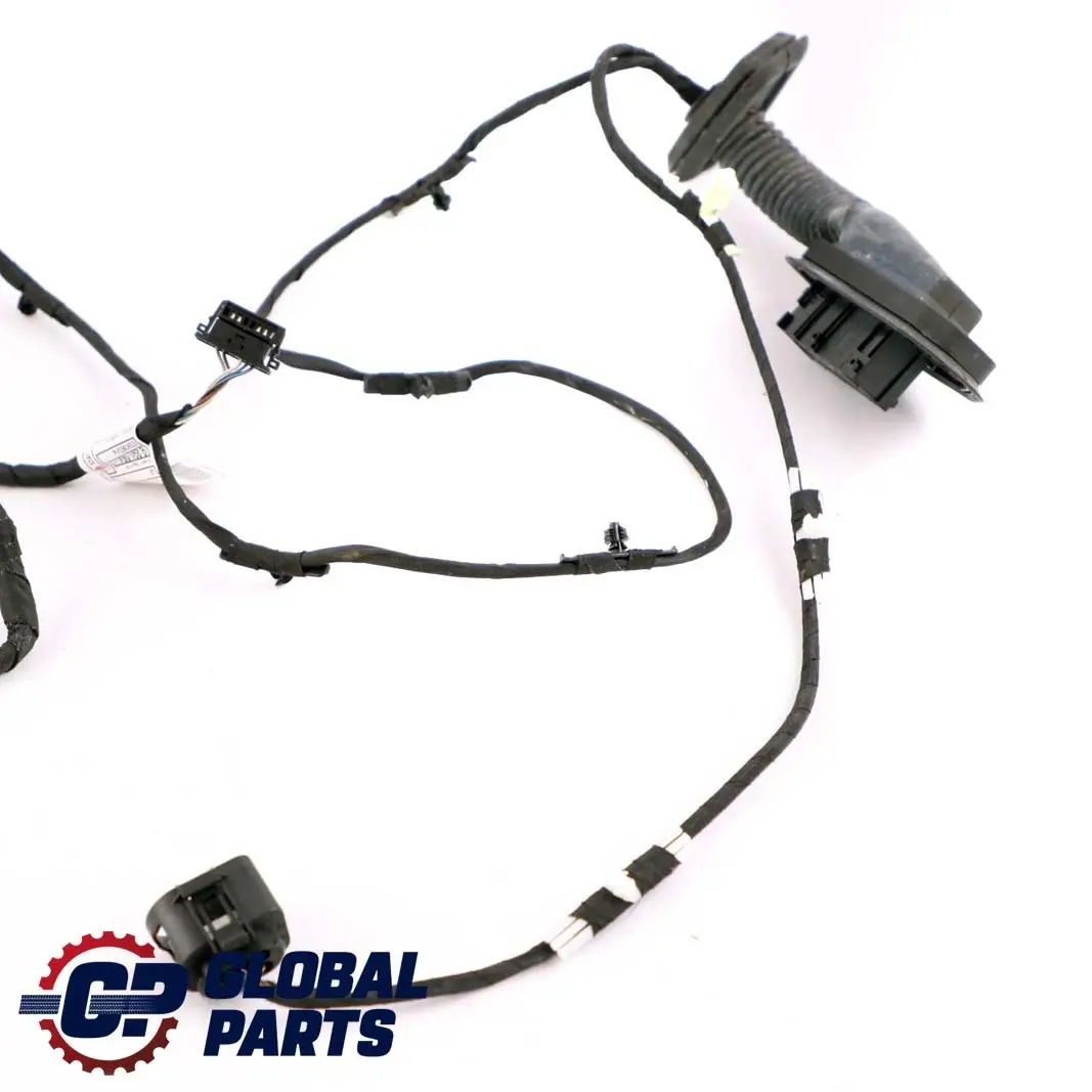 Wiązka Kabli Drzwi Prawy Lewy Tył do BMW F10 F11 o numerze 9215830 BMW F10 F11 Wiązka Kabli Drzwi Prawy Lewy Tył - SKU 9320500 - Numer Części 9215830