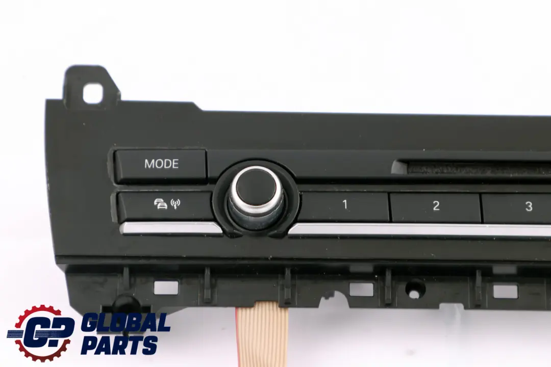 BMW 5 F10 F11 Panneau radio Interrupteur de commande Unité Panneau noir - SKU 9328424-1 - Numéro de pièce 9328424