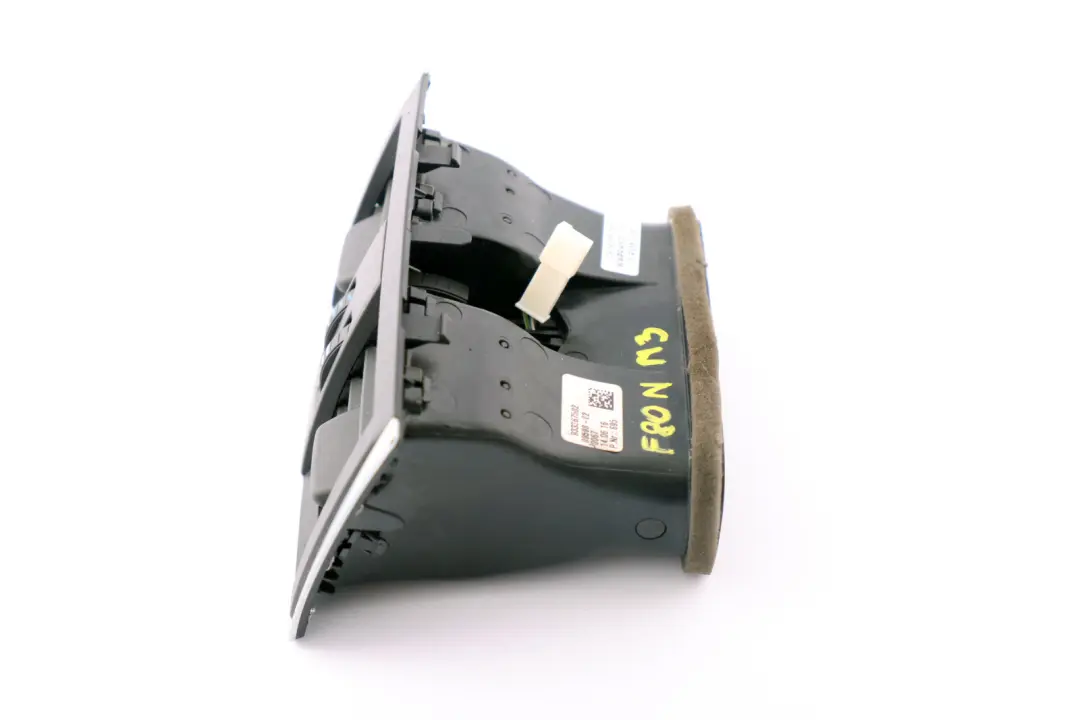 Rejilla trasera de aire fresco para BMW F30 F31 F80 M3 F82 M4 LCI con número de pieza 9333675 BMW F30 F31 F80 M3 F82 M4 LCI Rejilla trasera de aire fresco - SKU 9333675 - Número de pieza 9333675