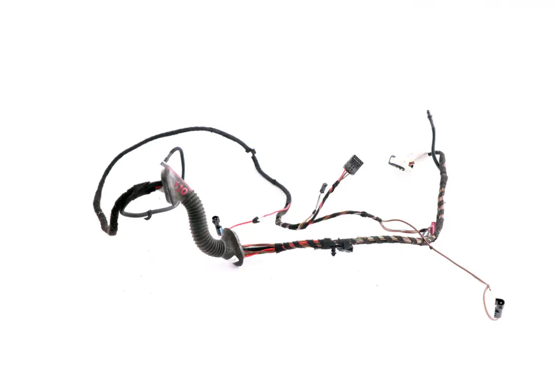 Kabel Wiązka Klapy Bagażnika do BMW F20 F21 LCI o numerze 9335306 BMW F20 F21 LCI Kabel Wiązka Klapy Bagażnika - SKU 9335306 - Numer Części 9335306