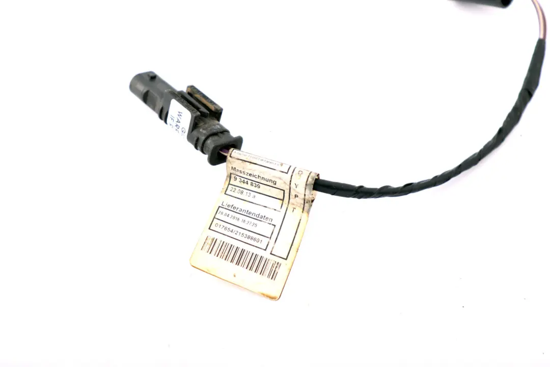 Adapter Lead Fanfare Horn Cable to BMW 3 4 Series F80 M3 F82 M4 with Part number 9344840 BMW 3 4 Series F80 M3 F82 M4 Adapter Lead Fanfare Horn Cable - SKU 9344840 - Part number 9344840