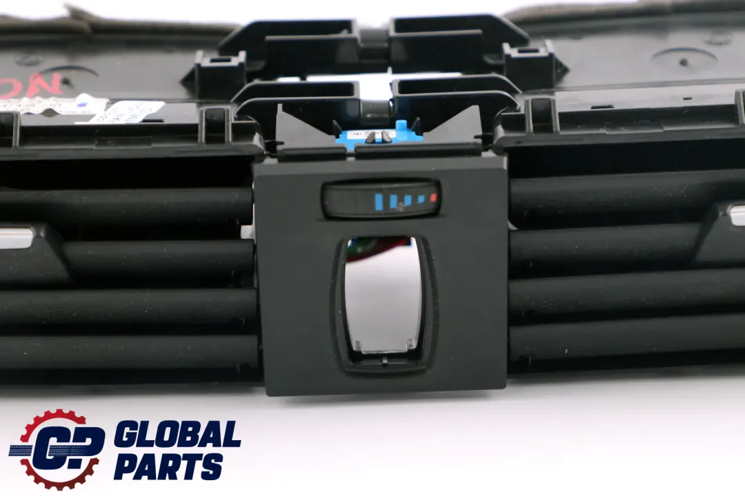 Grille D'Aération Centrale Pour Tableau De Bord pour BMW F20 F30 LCI à propos du numéro de pièce 9347436 BMW F20 F30 LCI Grille D'Aération Centrale Pour Tableau De Bord - SKU 9347436 - Numéro de pièce 9347436