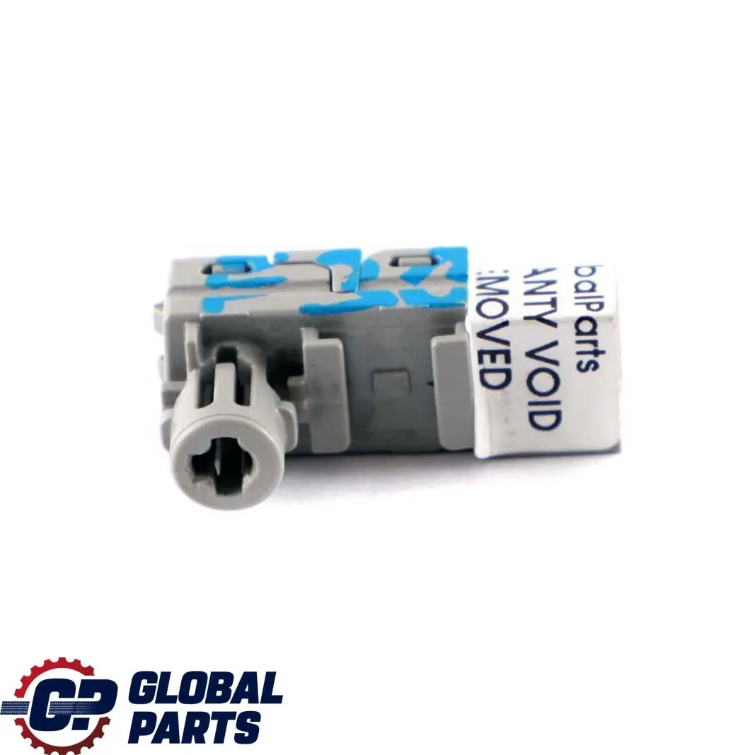 BMW F10 F30 F32 F36 LED Light Lamp Socket Interior Unit - SKU 9353133 - Numéro de pièce 9353133