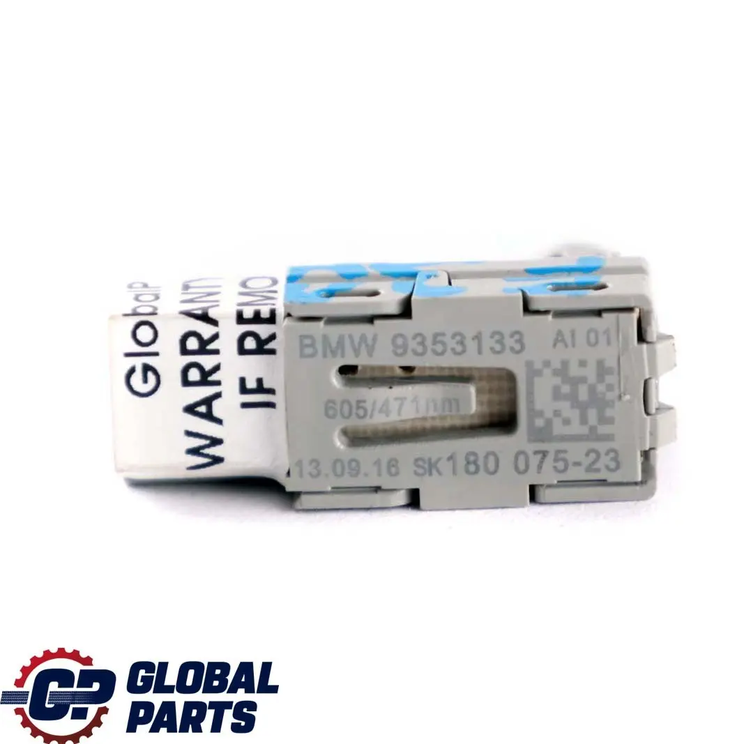 LED Light Lamp Socket Interior Unit pour BMW F10 F30 F32 F36 à propos du numéro de pièce 9353133 BMW F10 F30 F32 F36 LED Light Lamp Socket Interior Unit - SKU 9353133 - Numéro de pièce 9353133