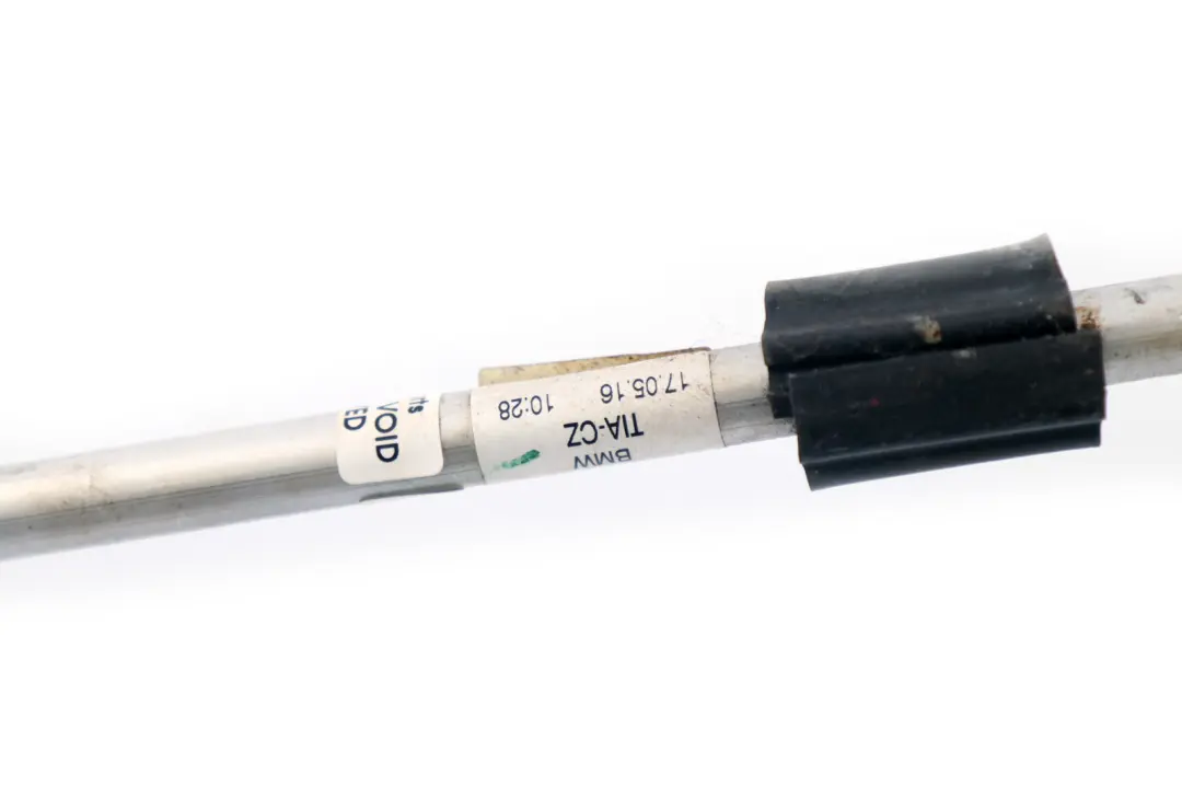 Condensatore aria Evaporatore pressione Linea liquido raffreddamento per BMW F20 F30 con numero di parte 9364649 BMW F20 F30 Condensatore aria Evaporatore pressione Linea liquido raffreddamento - SKU 9364649 - Numero di parte 9364649