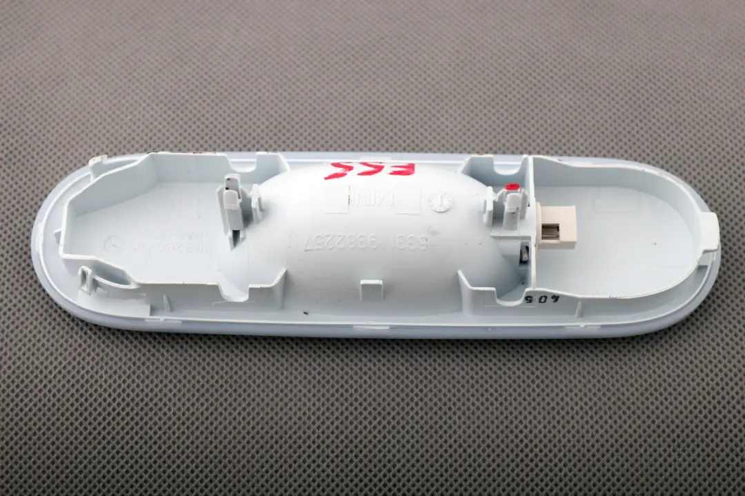 Innenleseleuchte Hinten Mitte für Mini F55 mit Teilenummer 9382257 Mini F55 Innenleseleuchte Hinten Mitte - SKU 9382257 - Teilenummer 9382257