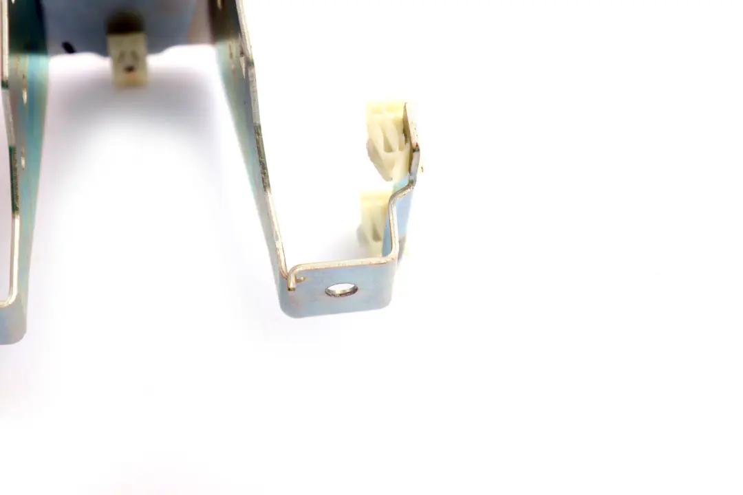 Mittelkonsole hinten Halterung Trim für Mini Cooper One F56 mit Teilenummer 9388162 Mini Cooper One F56 Mittelkonsole hinten Halterung Trim - SKU 9388162 - Teilenummer 9388162