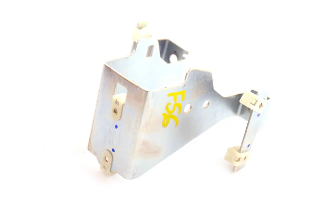 Consola Central Soporte Trasero Embellecedor para Mini Cooper One F56 con número de pieza 9388162 Mini Cooper One F56 Consola Central Soporte Trasero Embellecedor - SKU 9388162 - Número de pieza 9388162