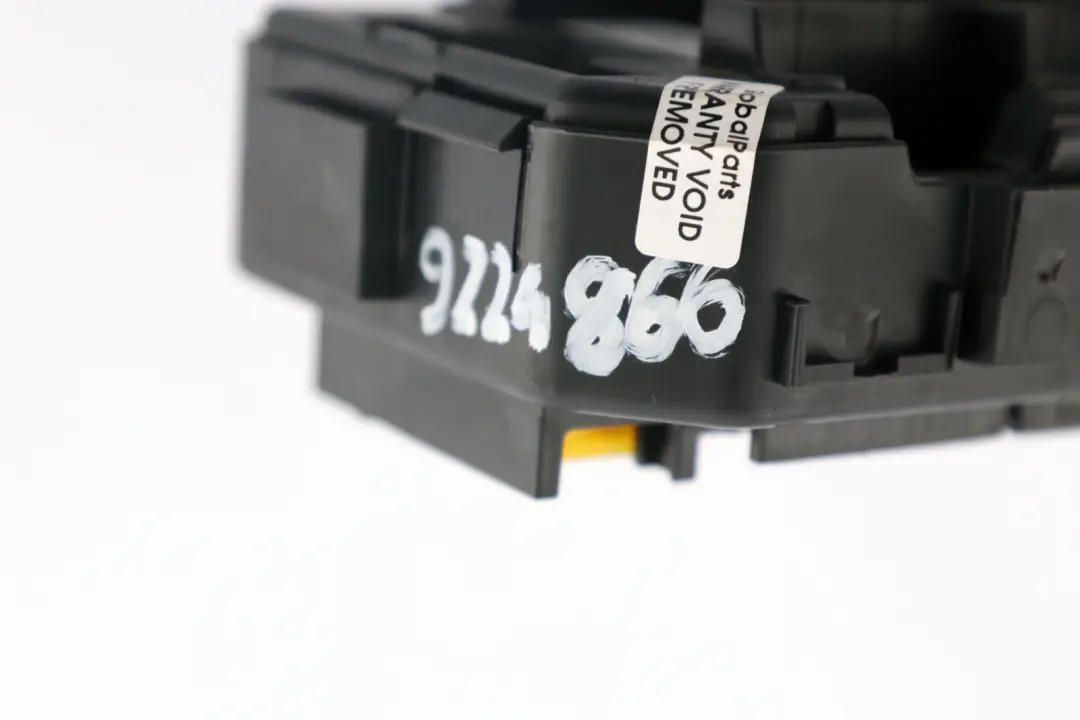  Caja De Fusibles BMW F20 F21 F30 F31 F34 Distribución Energía Delantera - SKU 9389068 - Número de pieza 9389068
