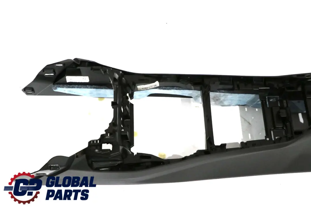 Mittelkonsole Armauflage Schwarz 5116 für BMW 1 er F40 mit Teilenummer 9460092 BMW 1 er F40 Mittelkonsole Armauflage Schwarz 5116 - SKU 9460092 - Teilenummer 9460092