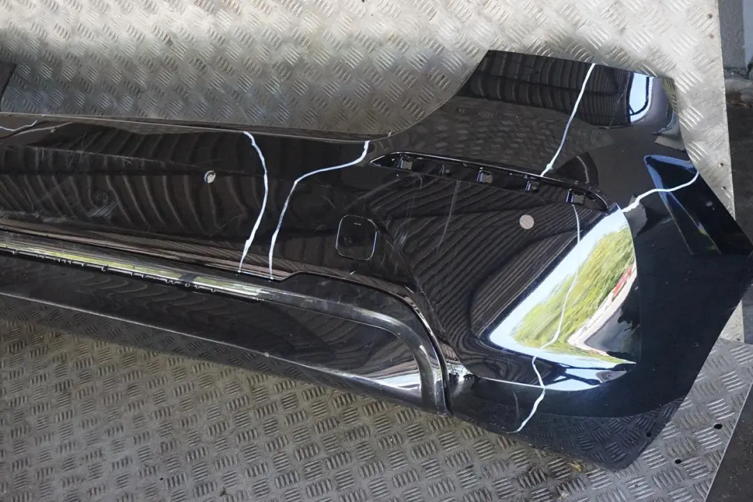 BMW F40 Zderzak tył pdc schwarz II Sport Line - SKU 9464572-SCH - Numer Części 9464572